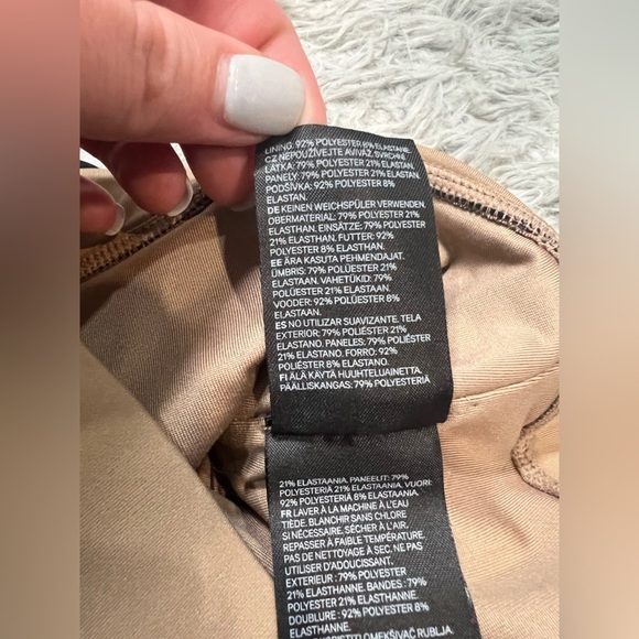 H&M High Neck Black White Tan Sports Bra Size S - Picture 5 of 6